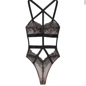 Victorias Secret  🩶 Black Strappy Teddy